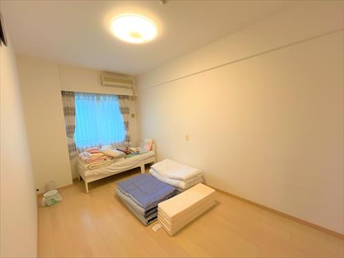 洋室約７．８帖