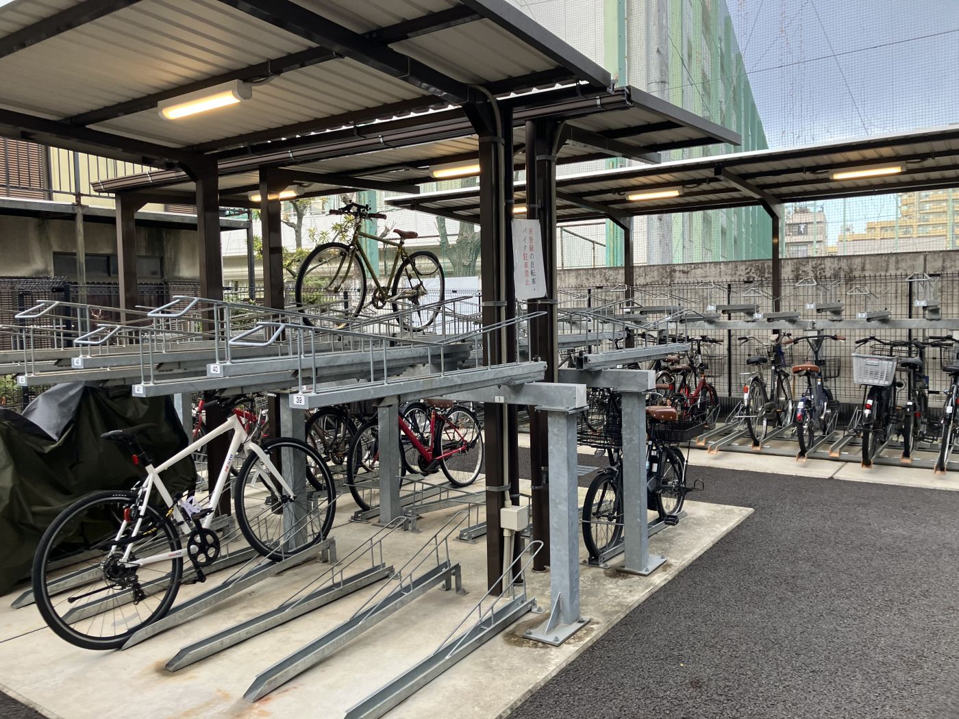 自転車置場（2025年4月撮影）