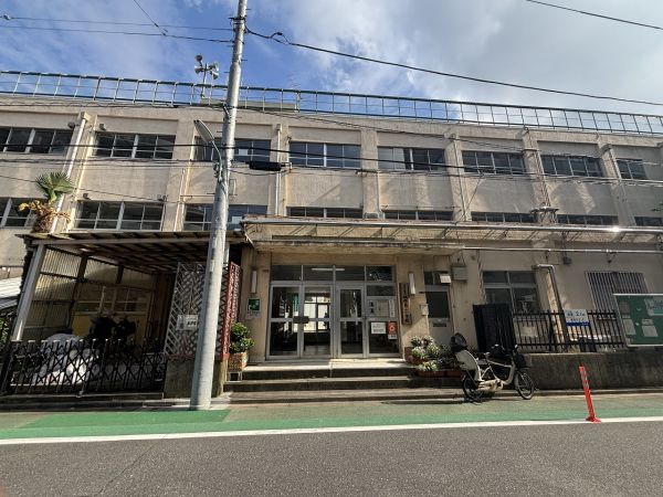 品川区立城南第二小学校 1400m 写真撮影日：2025-04-24 