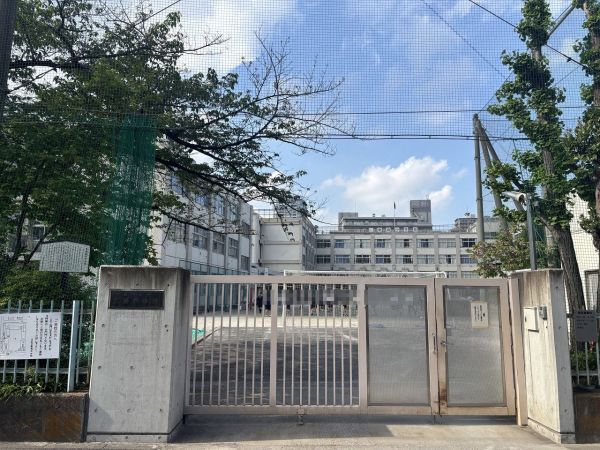 品川区立東海中学校 1500m 写真撮影日：2025-04-24 