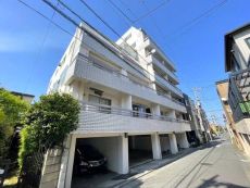 田園調布2丁目の閑静な住宅街に佇む「田園調布マンション」