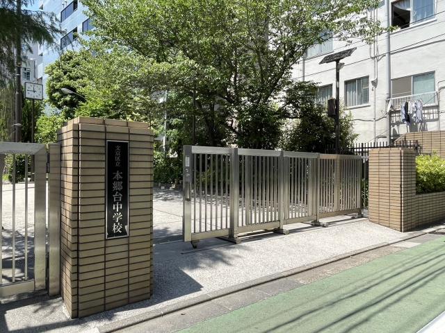 文京区立本郷台中学校 400m 写真撮影日：2025-05-15