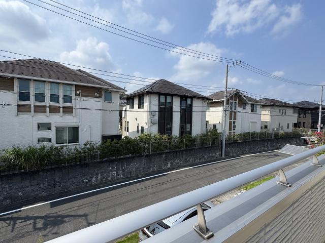 住戸からの眺望写真  写真撮影日：2025-08-25