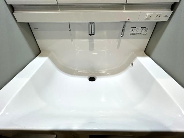 洗面台・洗面所  写真撮影日：2025-10-26