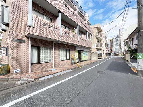 南側前面道路