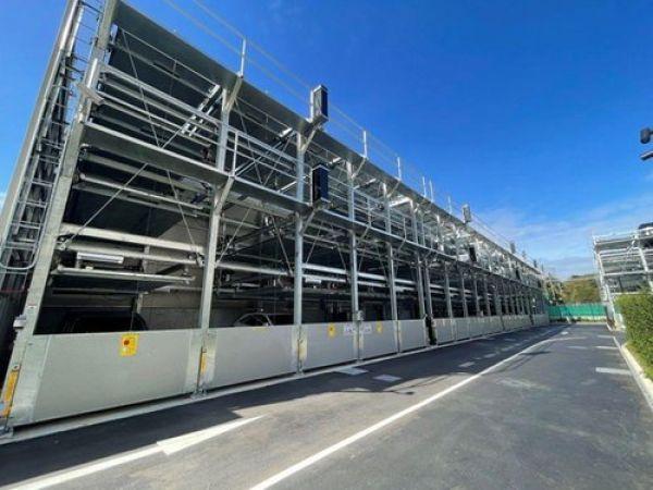 駐車場(共用設備)  写真撮影日：2024-11-17
