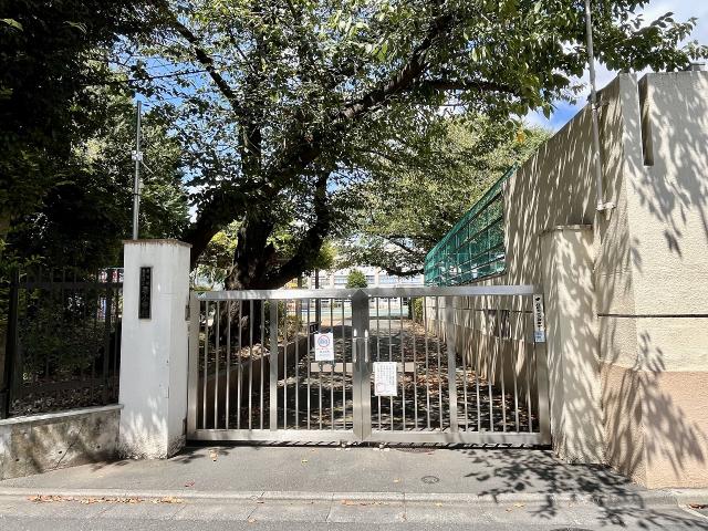 要小学校 420m 写真撮影日：2025-09-04