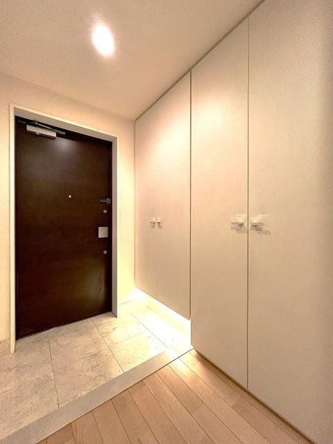 玄関  写真撮影日：2025-09-07