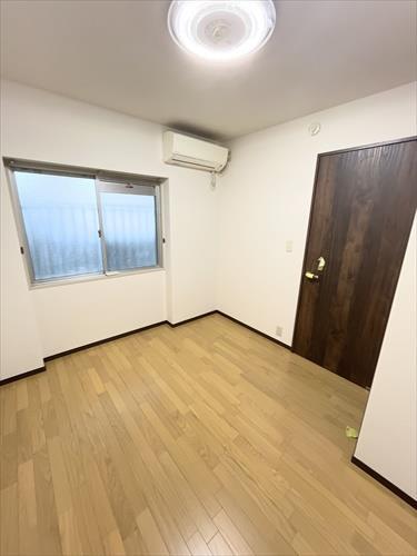 洋室４．９帖