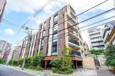 2019年3月築。RC造、地上7階建。24時間営業のスーパーまで約250mなど、便利なエリアです。