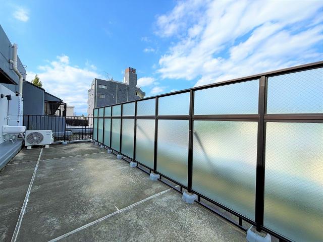 バルコニー  写真撮影日：2025-09-27
