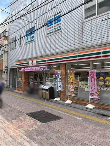 セブンイレブン葛飾新小岩駅北口　１５０ｍ