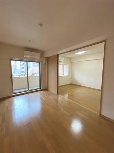 リビングダイニング＋６帖洋室