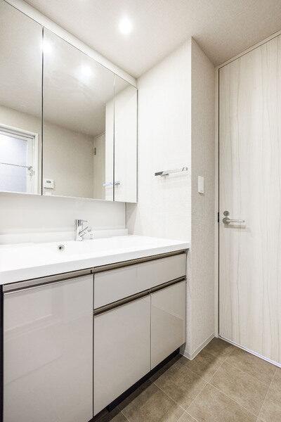 ※販売対象に家具・調度品は含まれません。