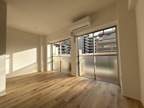 ＬＤＫ約１５．４帖