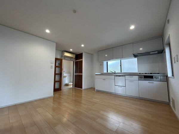 LDK約11.2帖・洗面所