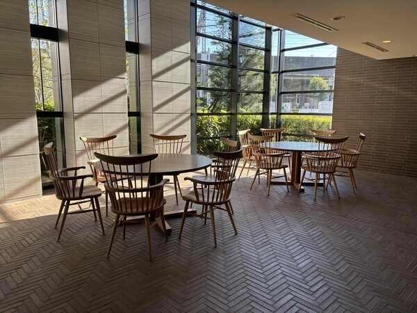 24時間ゴミ出し可能なため、ゴミ出しのストレスが軽減します。ペット飼育可能です(細則あり)。