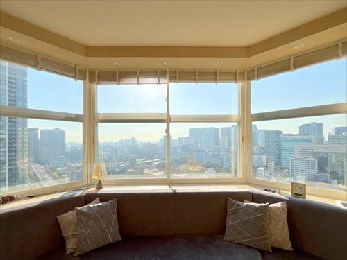 リビングダイニング窓からの眺望