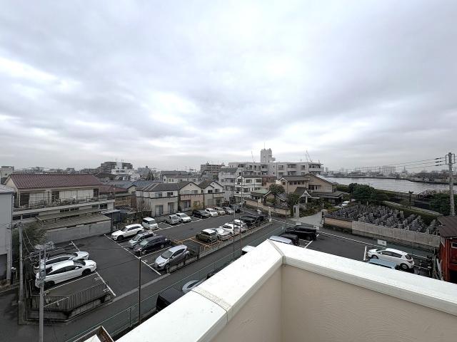 住戸からの眺望写真  写真撮影日：2025-12-25