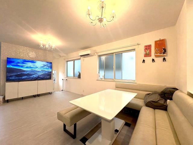 リビング  写真撮影日：2025-12-25