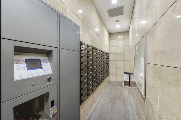 宅配ボックス・メールコーナー