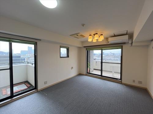 リビングダイニング