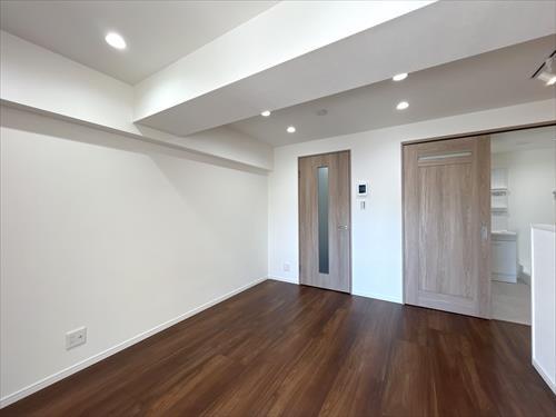 ＬＤＫ約１０．５帖