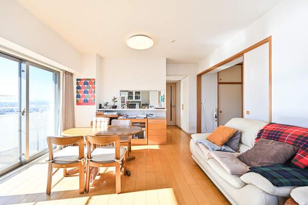 家具・調度品は売買対象に含まれません。