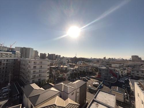 南東バルコニーからの眺望（Ｒ８．１撮影）