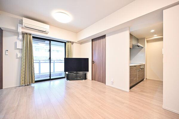 家具・調度品は販売対象に含まれません。