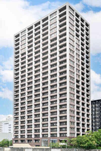 勝どきエリアに立つ、総戸数217戸のタワーマンション。