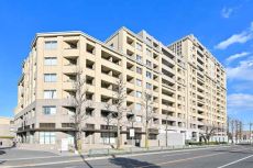 鹿島建設施工、大京分譲の「ライオンズ」シリーズ。京王井の頭線「浜田山」駅徒歩7分の立地です。