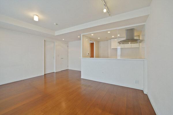 床暖房の設備があり、冬も暖かくお過ごしいただけます。