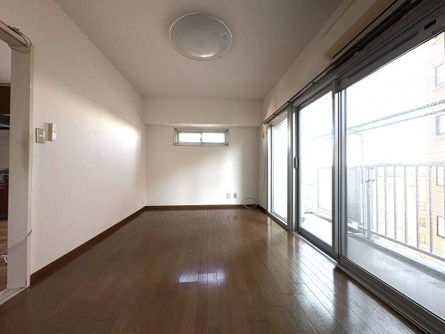 リビング以外の居室  写真撮影日：2026-01-25