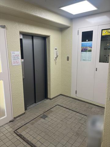 エレベーターホール