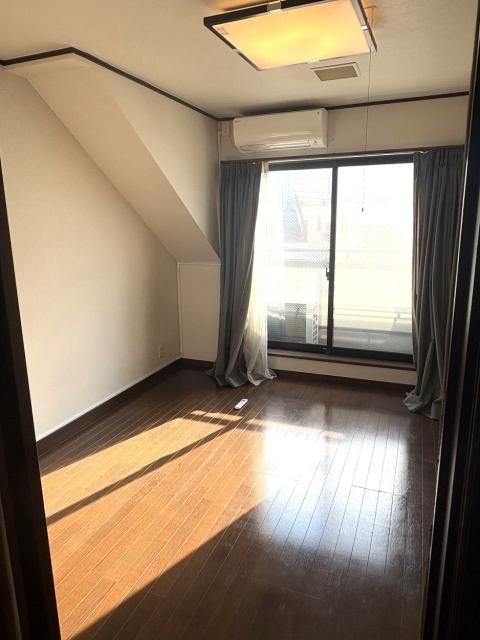 リビング以外の居室  写真撮影日：2026-02-01