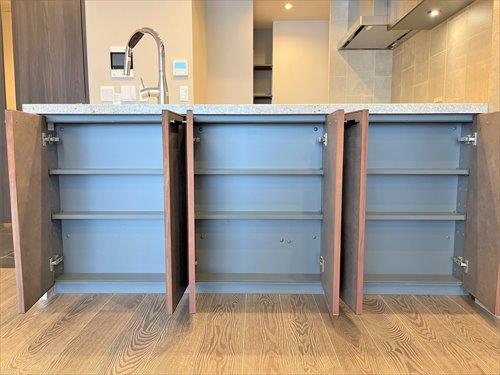 カウンター収納