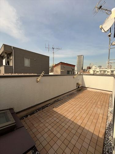 ルーフバルコニー