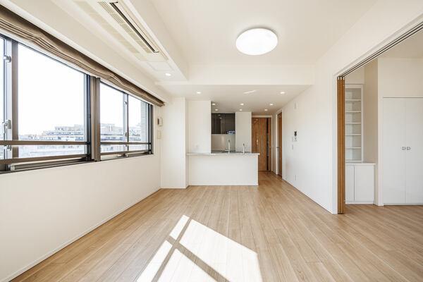 LD部分に床暖房と天井埋込型エアコンが設置されているため、1年を通して快適にお過ごしいただけます。