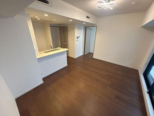 ＬＤＫ　約１１．２帖