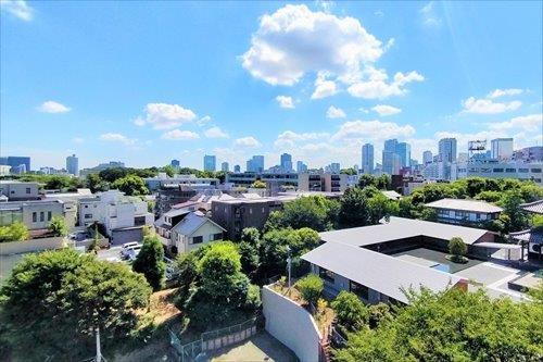 バルコニーからの眺望（南西）