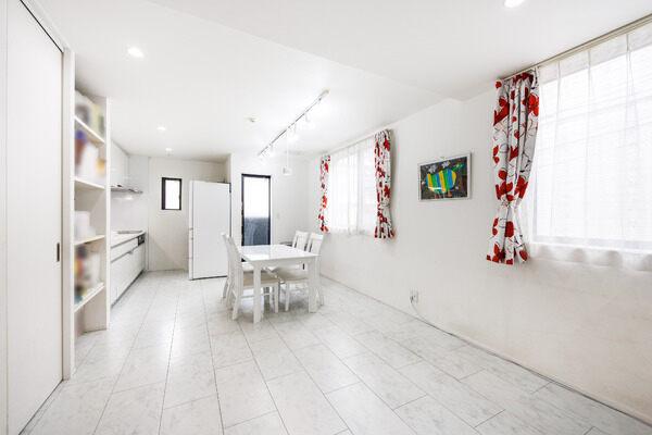 ※販売対象に家具・調度品は含まれません。