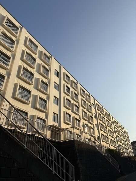 若木住宅2号棟/1970年築/総戸数47戸(2号棟のみ)