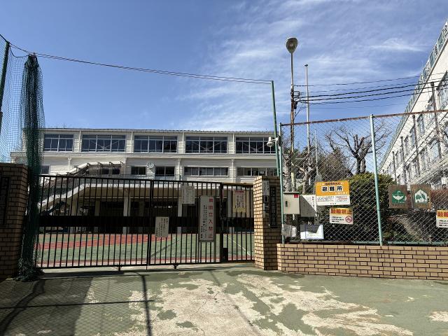 新宿区立落合第四小学校 500m 写真撮影日：2026-03-07