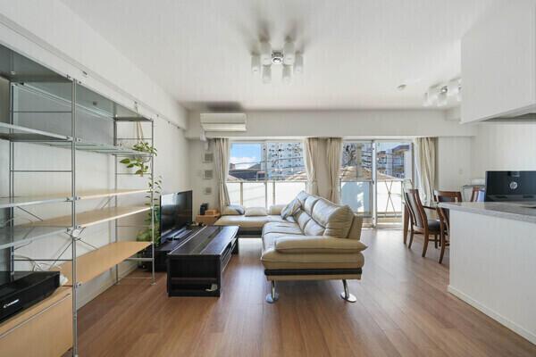 ※販売対象に家具・調度品は含まれません。