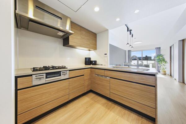 ※販売対象に家具・調度品は含まれません。