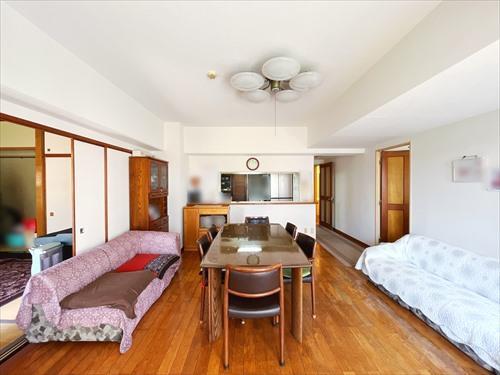 ＬＤＫ約２０．５帖