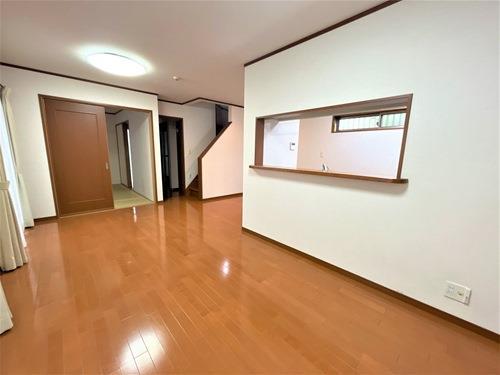 リビングダイニングキッチン－３