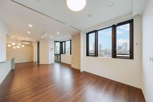 床暖房が設置されております。