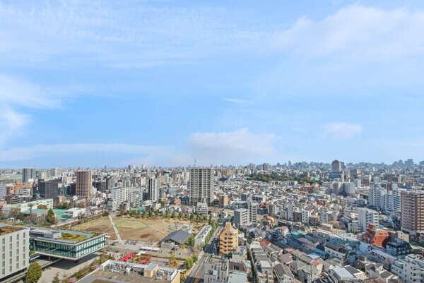 南東向き住戸につき、陽当たり・眺望旅良好です。